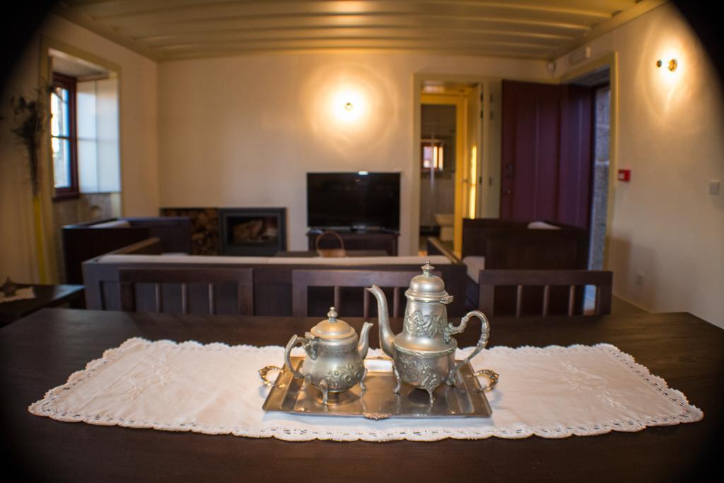 Casas Dos Avos Pensionat Vale de Cambra Værelse billede