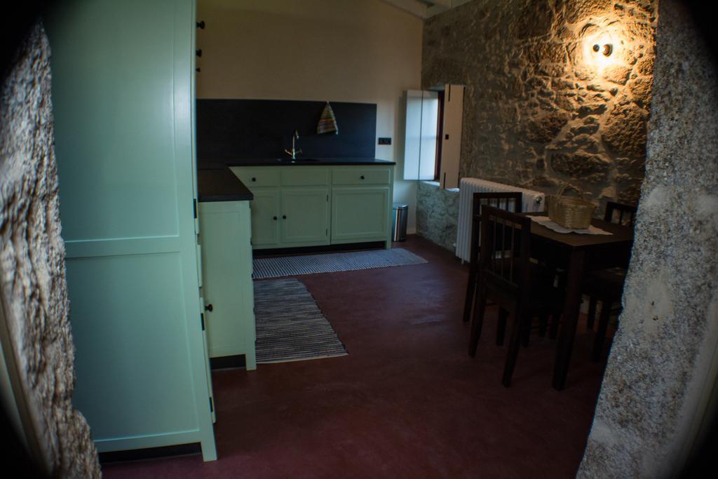 Casas Dos Avos Pensionat Vale de Cambra Værelse billede