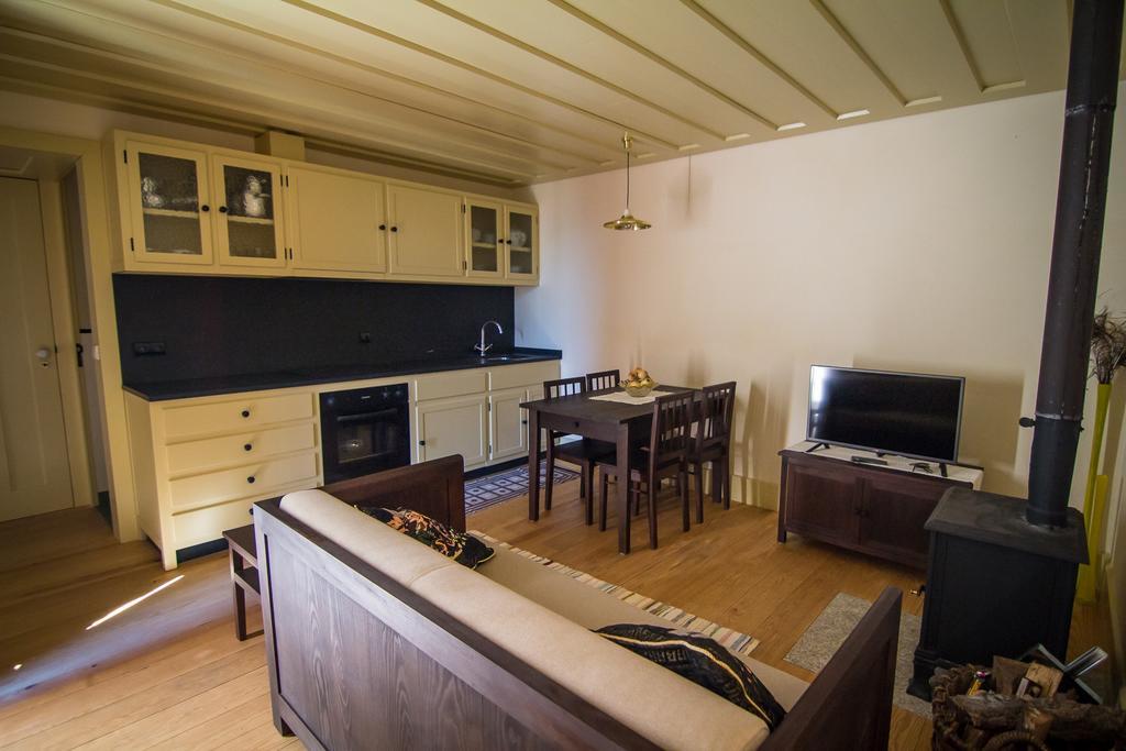 Casas Dos Avos Pensionat Vale de Cambra Værelse billede
