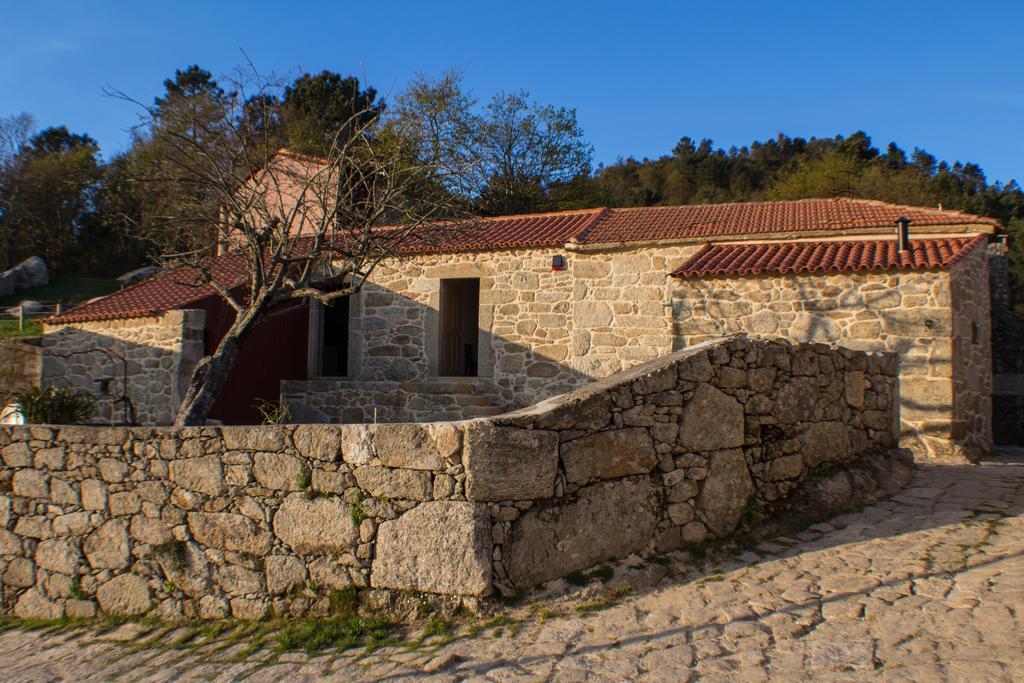 Casas Dos Avos Pensionat Vale de Cambra Værelse billede