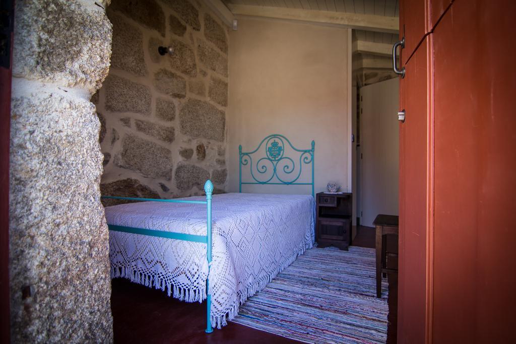 Casas Dos Avos Pensionat Vale de Cambra Værelse billede