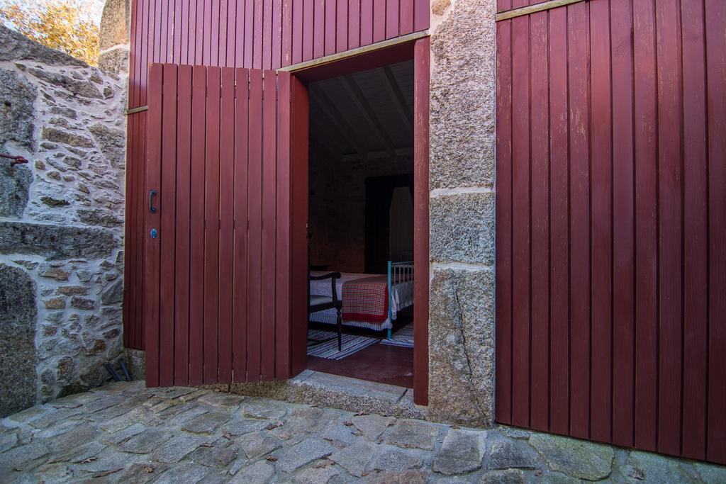 Casas Dos Avos Pensionat Vale de Cambra Værelse billede