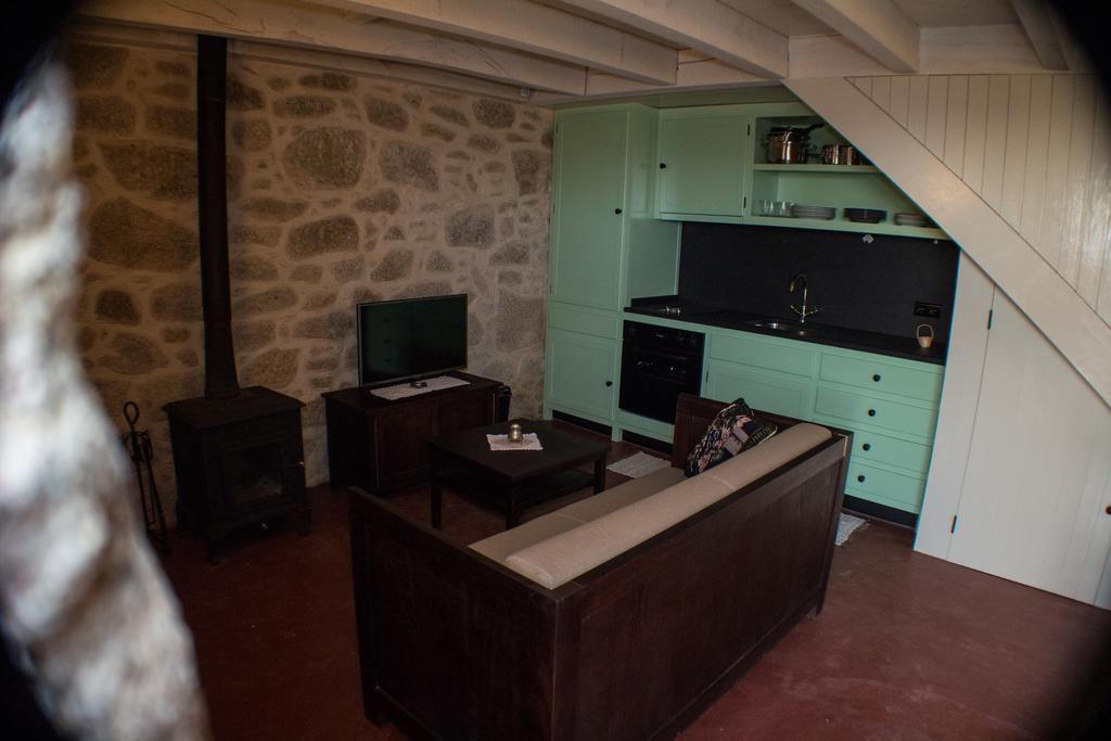 Casas Dos Avos Pensionat Vale de Cambra Værelse billede