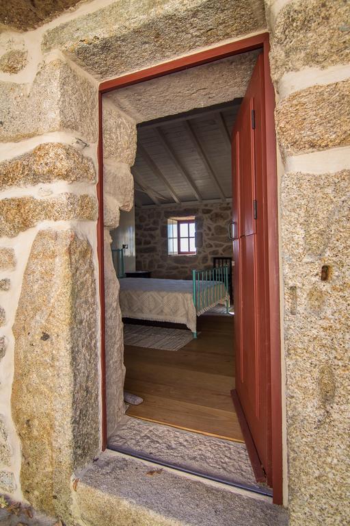 Casas Dos Avos Pensionat Vale de Cambra Værelse billede